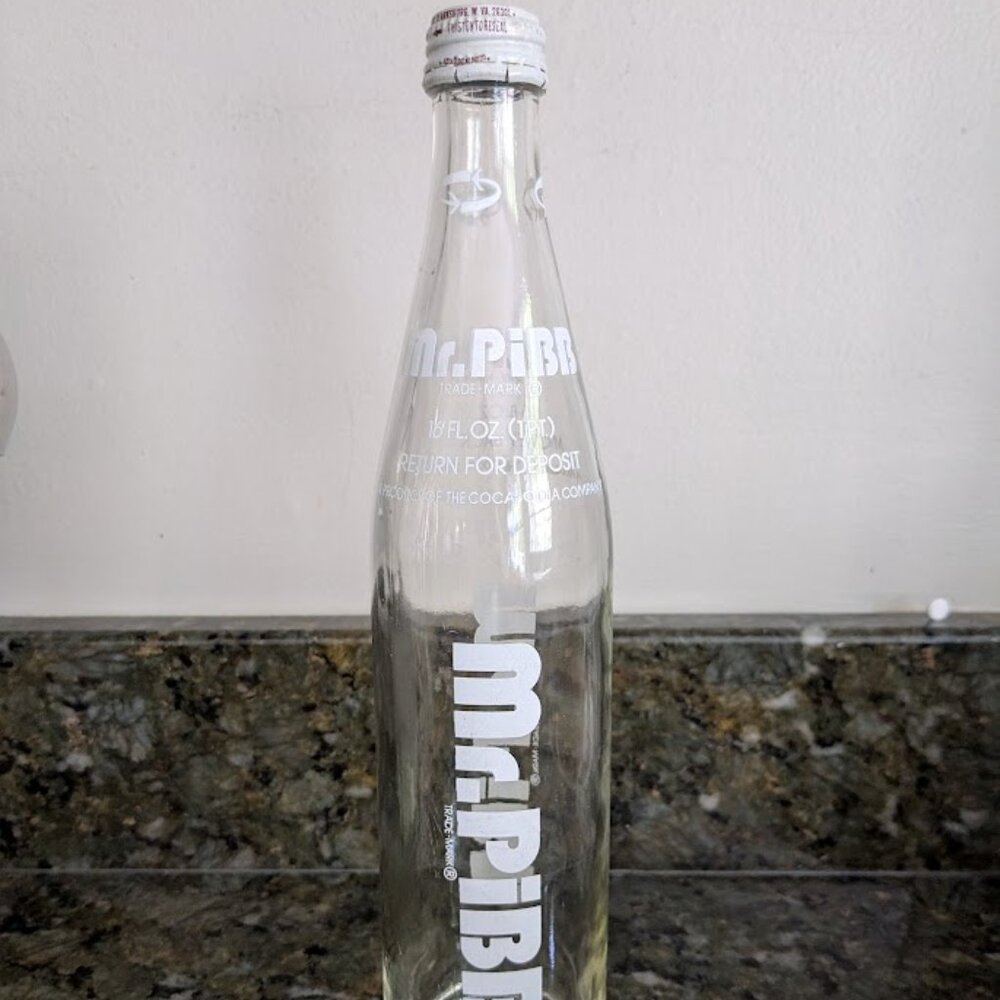 RARE EUC Vintage 1970s Mr. Pibb Soda Bottle with Cap